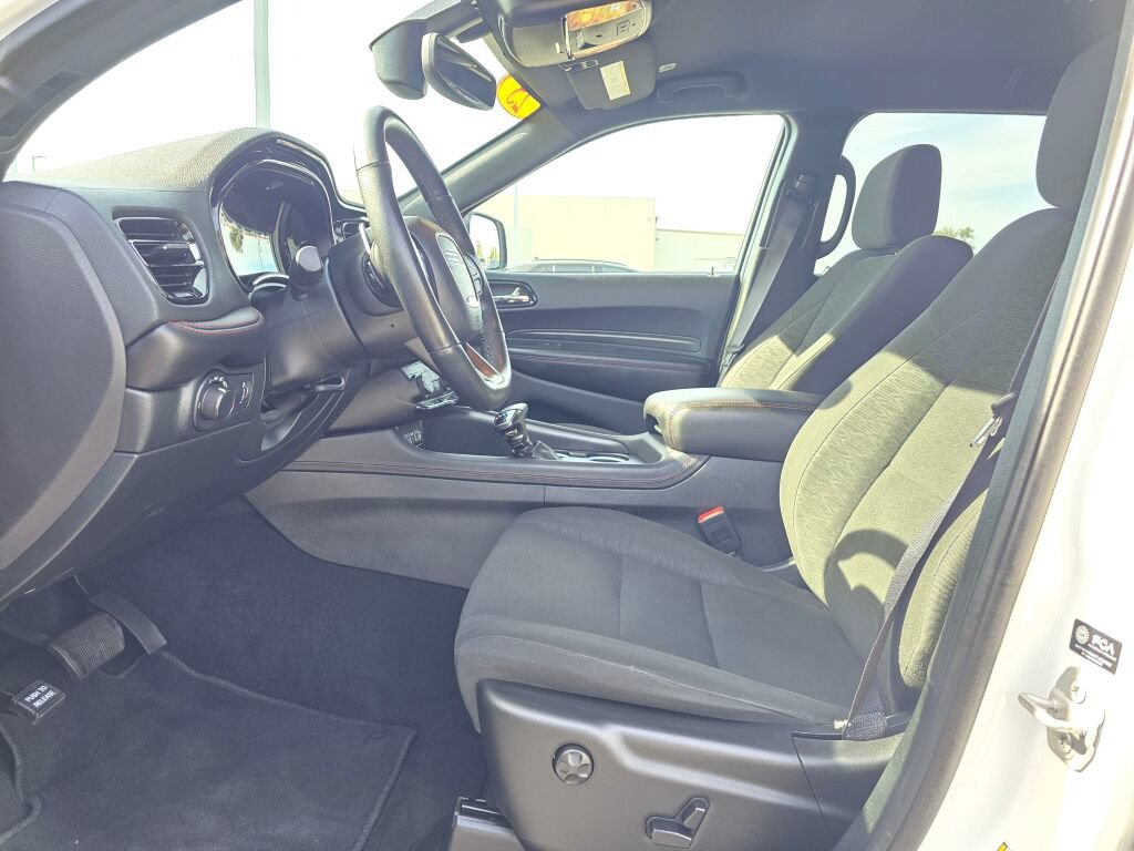 Used 2025 Dodge Durango GT AWD/4WD image 21