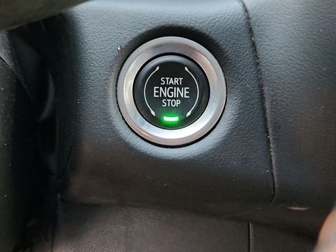 Used 2023 GMC Yukon AT4 w/ AT4 Premium Package image 25