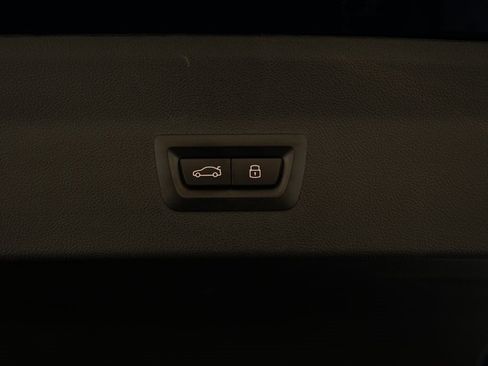 Used 2024 BMW X4 xDrive30i image 25