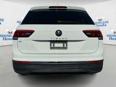Used 2022 Volkswagen Tiguan SE image 7