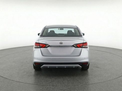 Used 2025 Nissan Versa SV image 7