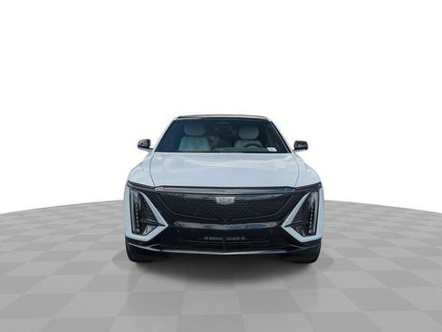 New 2026 Cadillac Lyriq Sport RWD image 3
