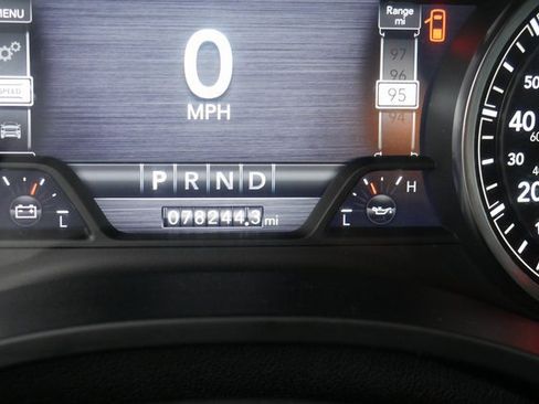 Used 2019 RAM 1500 Big Horn image 18