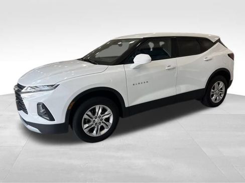 Used 2021 Chevrolet Blazer LT FWD image 2
