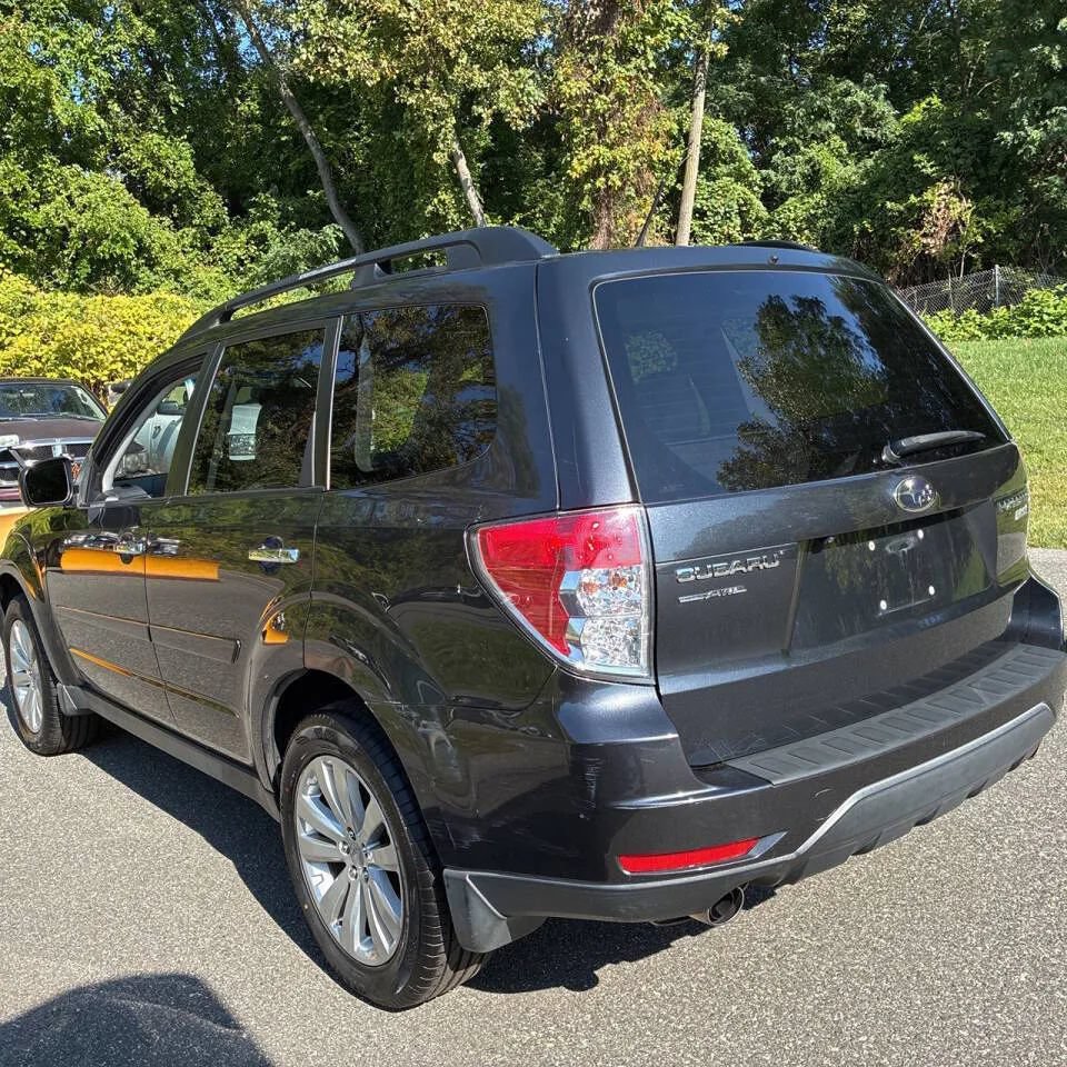 Used 2013 Subaru Forester 2.5X Premium AWD/4WD image 16