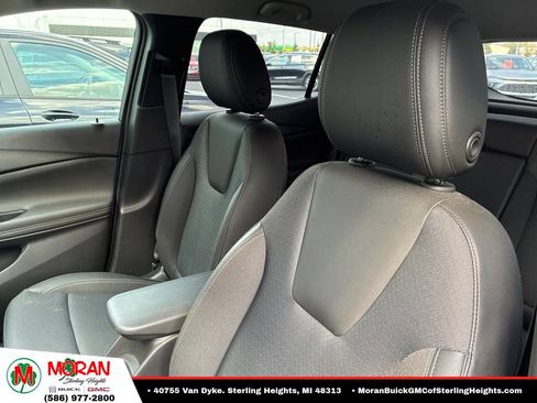 Certified 2024 Buick Encore GX Preferred w/ Comfort Package FWD image 10