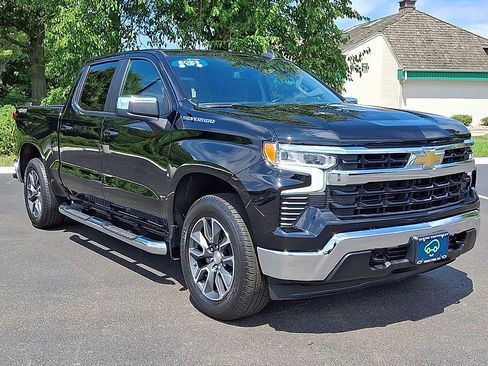 Certified 2023 Chevrolet Silverado 1500 LT w/ Protection Package AWD/4WD image 5