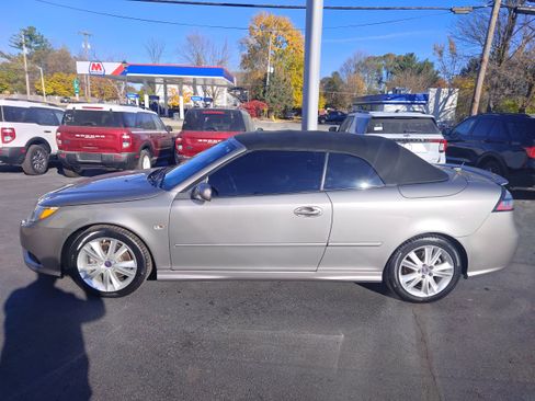 Used 2008 Saab 9-3 Aero w/ Touring Package image 1