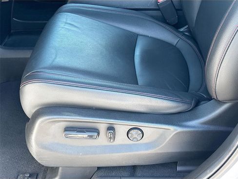 Certified 2025 Honda Odyssey Sport-L image 21