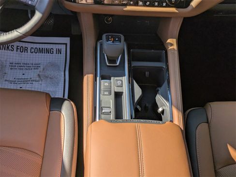 New 2025 Nissan Pathfinder Platinum w/ Cargo Package image 21