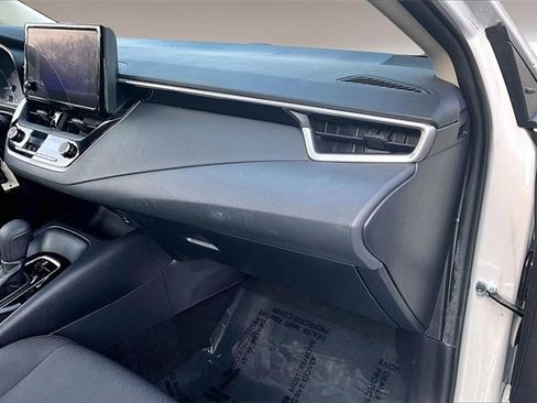 Used 2023 Toyota Corolla LE image 25