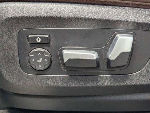 Used 2022 BMW X5 xDrive45e w/ Executive Package AWD/4WD image 11