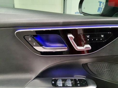 Used 2022 Mercedes-Benz C 300 Sedan image 24