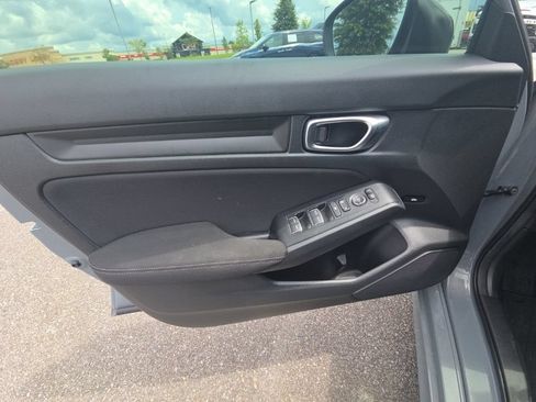 Used 2025 Honda Civic Sport image 15