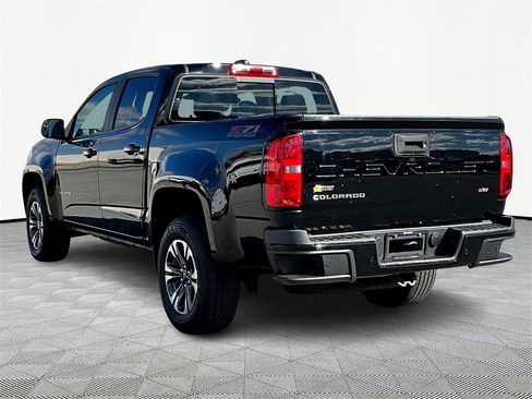 Used 2022 Chevrolet Colorado Z71 image 4
