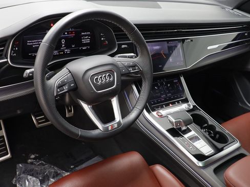 Used 2024 Audi SQ8 Prestige image 6