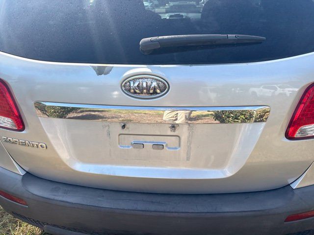 Used 2013 Kia Sorento LX AWD/4WD image 8