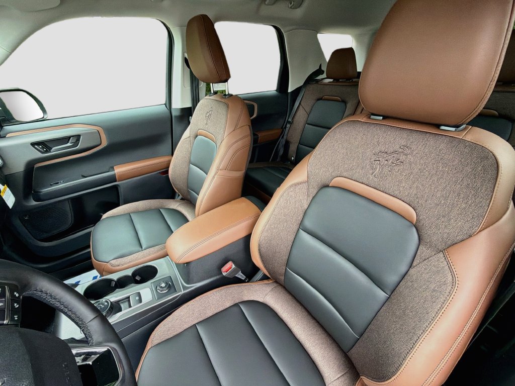 New 2026 Ford Bronco Sport Outer Banks w/ Outer Banks Tech Package+ AWD/4WD image 24