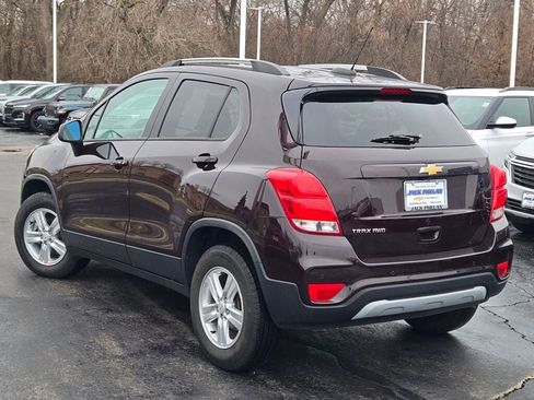 Used 2021 Chevrolet Trax LT w/ Driver Confidence Package image 13