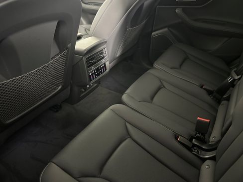 New 2026 Audi Q7 2.0T Premium Plus image 11