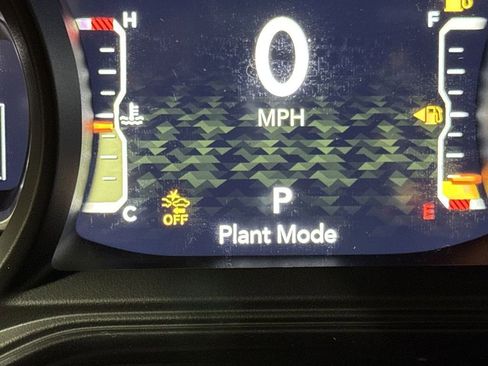 New 2026 Jeep Gladiator Sport image 13