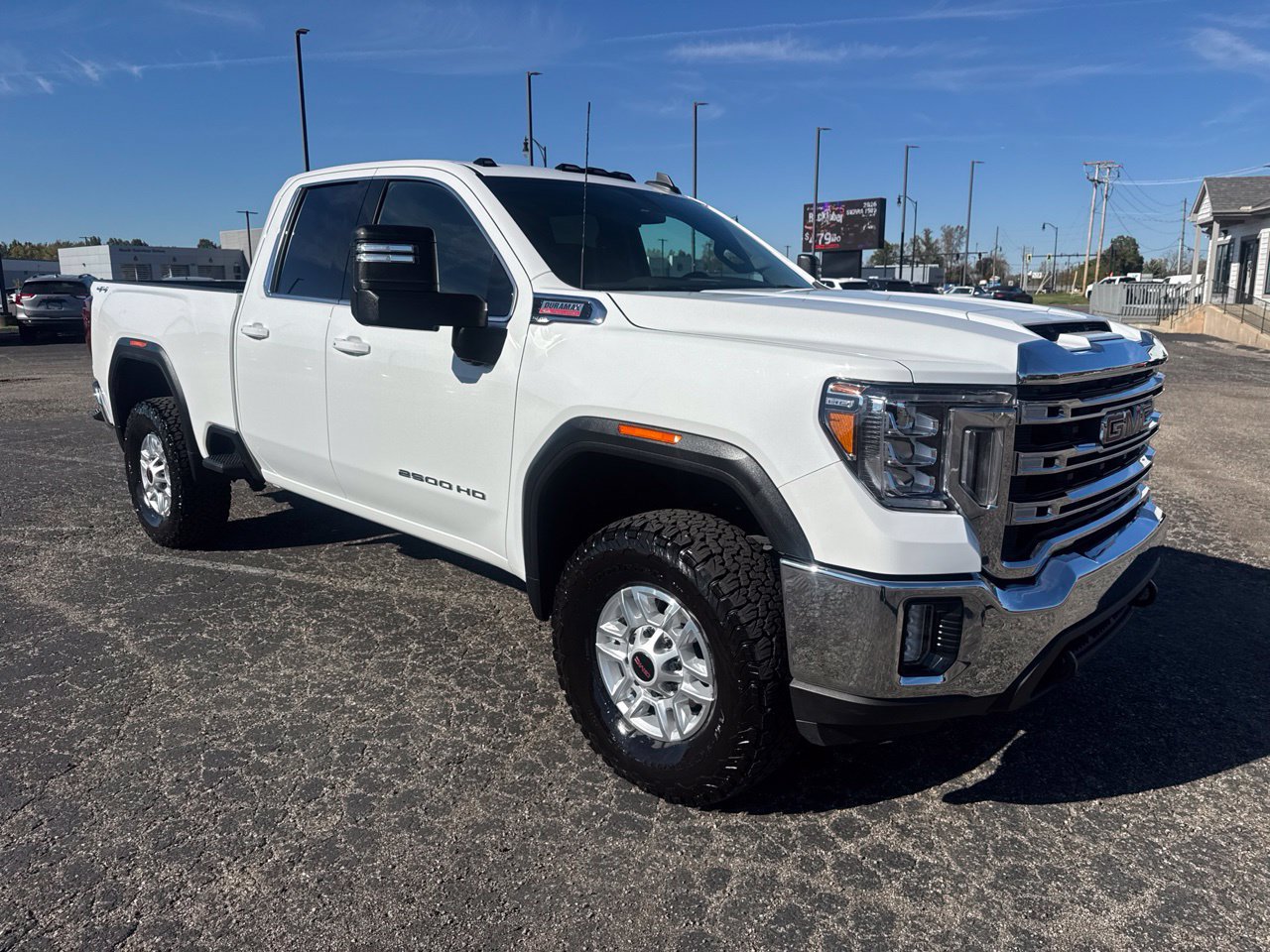 Certified 2022 GMC Sierra 2500 SLE w/ SLE Convenience Package AWD/4WD image 3