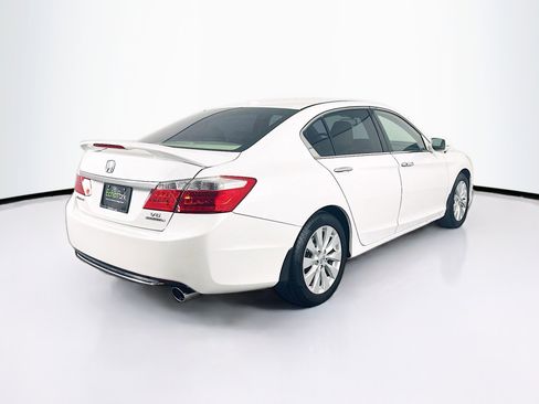 Used 2013 Honda Accord Touring image 9