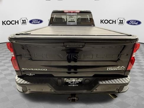 Used 2023 Chevrolet Silverado 2500 High Country w/ Z71 Off-Road Package image 7