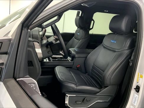 New 2026 Ford F250 Platinum AWD/4WD image 8