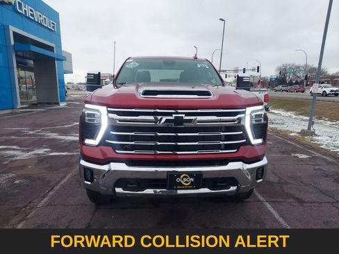 Used 2025 Chevrolet Silverado 3500 LTZ w/ LTZ Convenience Package image 10