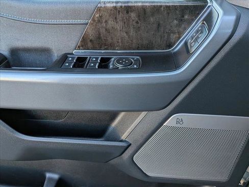 Used 2021 Ford F150 Lariat image 16