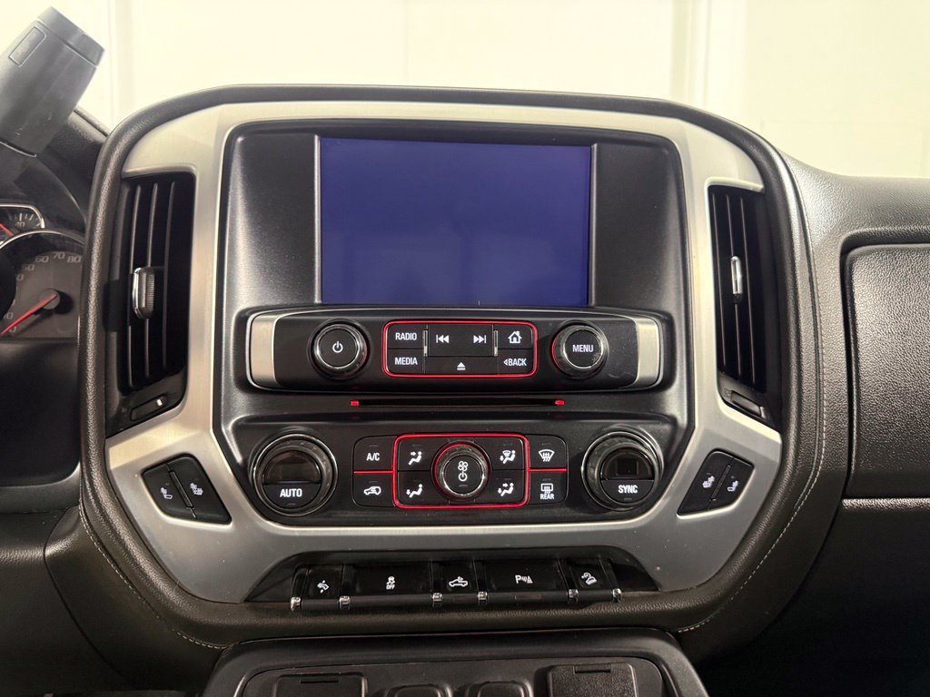 Used 2016 GMC Sierra 1500 SLT w/ SLT Preferred Package AWD/4WD image 17