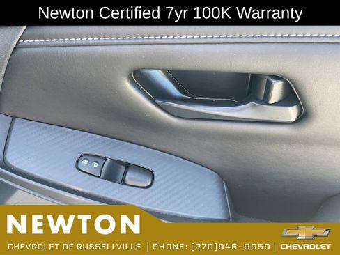 Used 2025 Nissan Sentra S FWD image 26