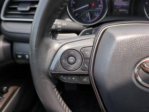 Used 2022 Toyota Camry SE w/ Audio Upgrade Package FWD image 19