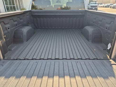 Used 2024 Chevrolet Silverado 1500 LT RWD image 22