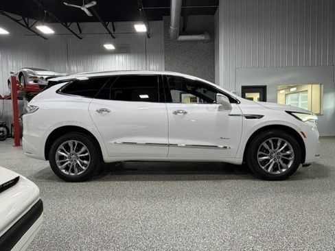 Certified 2023 Buick Enclave Avenir w/ Avenir Technology Package AWD/4WD image 5