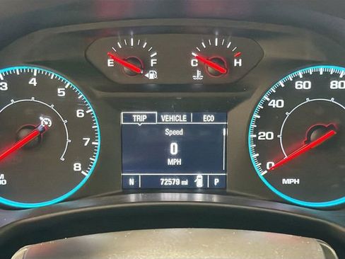 Used 2021 Chevrolet Equinox LS w/ LS Convenience Package AWD/4WD image 11