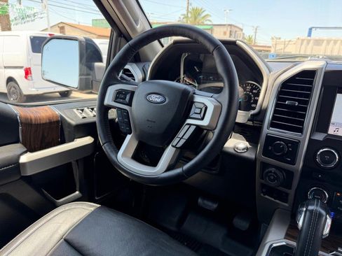 Used 2018 Ford F150 Lariat w/ Equipment Group 501A Mid RWD image 24