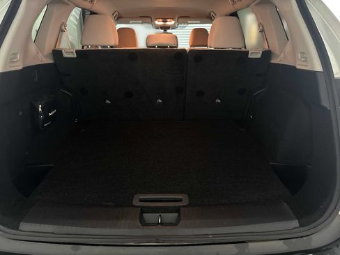 Used 2021 Nissan Rogue SV FWD image 19