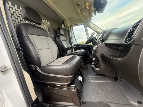 Used 2022 RAM ProMaster 2500 image 18