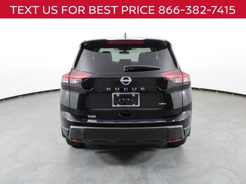 New 2026 Nissan Rogue SV AWD/4WD image 4