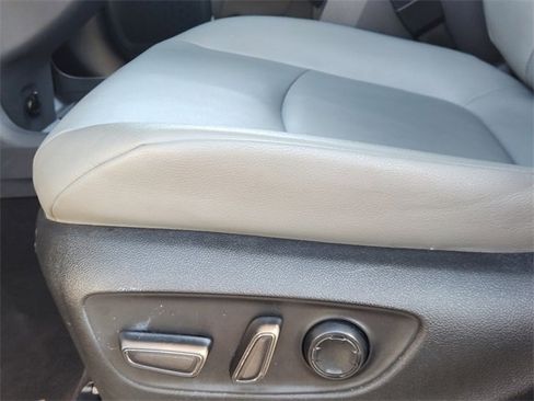 Certified 2024 Toyota Sienna XLE image 18