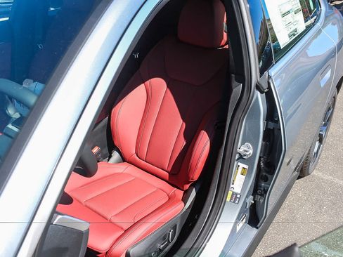 New 2026 BMW i4 eDrive40 w/ Premium Package RWD image 34