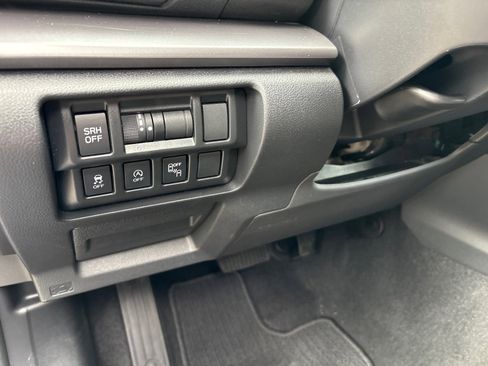 Used 2023 Subaru Crosstrek 2.5i Limited image 14