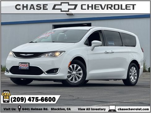 Used 2018 Chrysler Pacifica Touring Plus image 1
