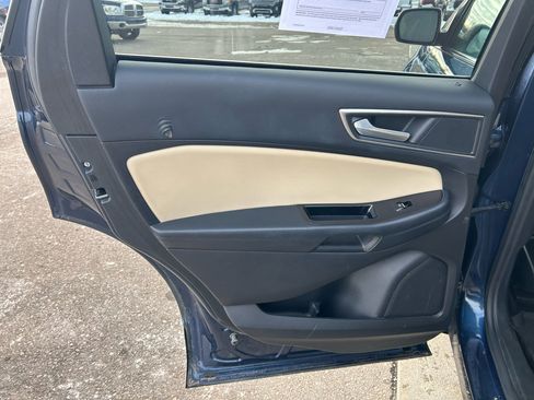 Used 2017 Ford Edge SEL w/ Equipment Group 201A image 13