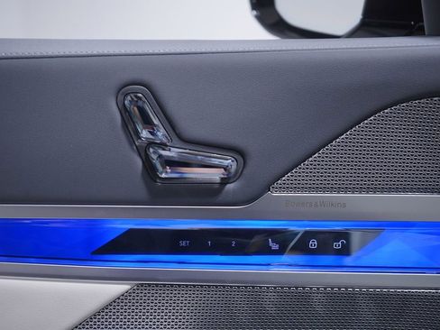 New 2026 BMW i7 eDrive50 w/ M Sport Package image 17