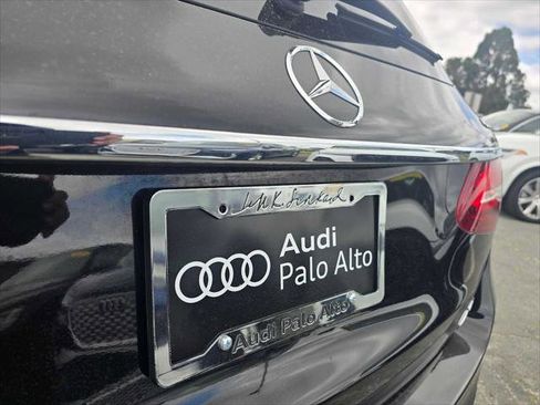 Used 2018 Mercedes-Benz GLC 300 4MATIC image 13
