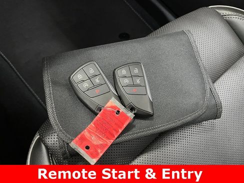 Used 2021 Buick Envision Essence w/ Technology Package I image 7