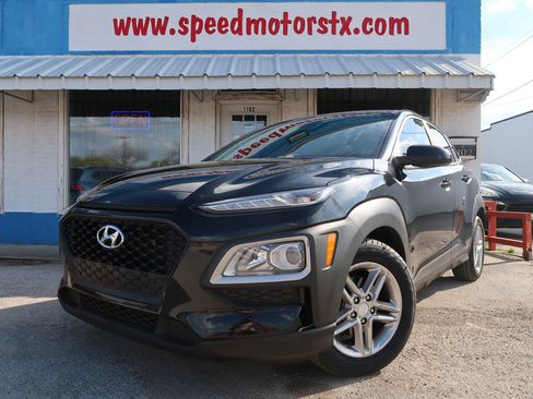 Used 2019 Hyundai Kona SE image 1